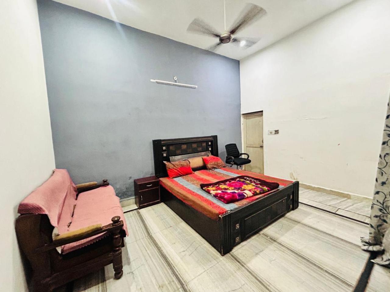 Agrawal Inn Guest House Mathura Luaran gambar