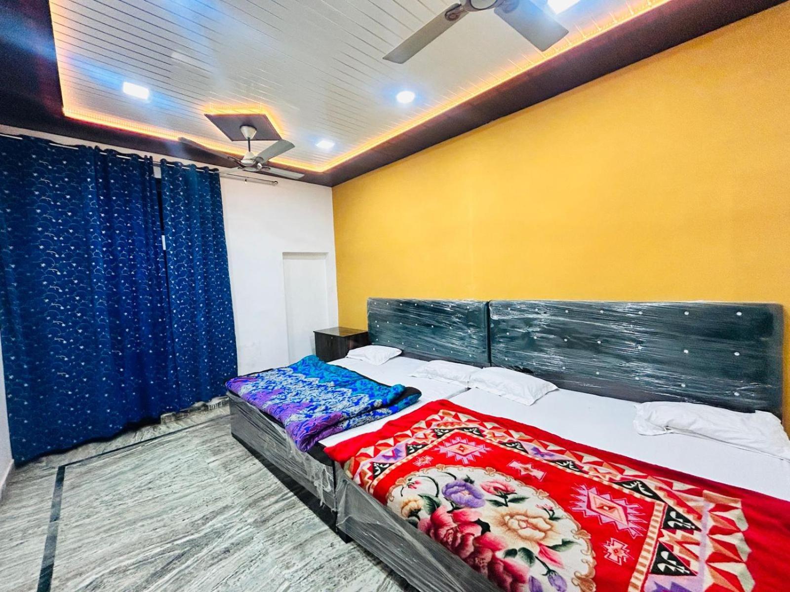 Agrawal Inn Guest House Mathura Luaran gambar