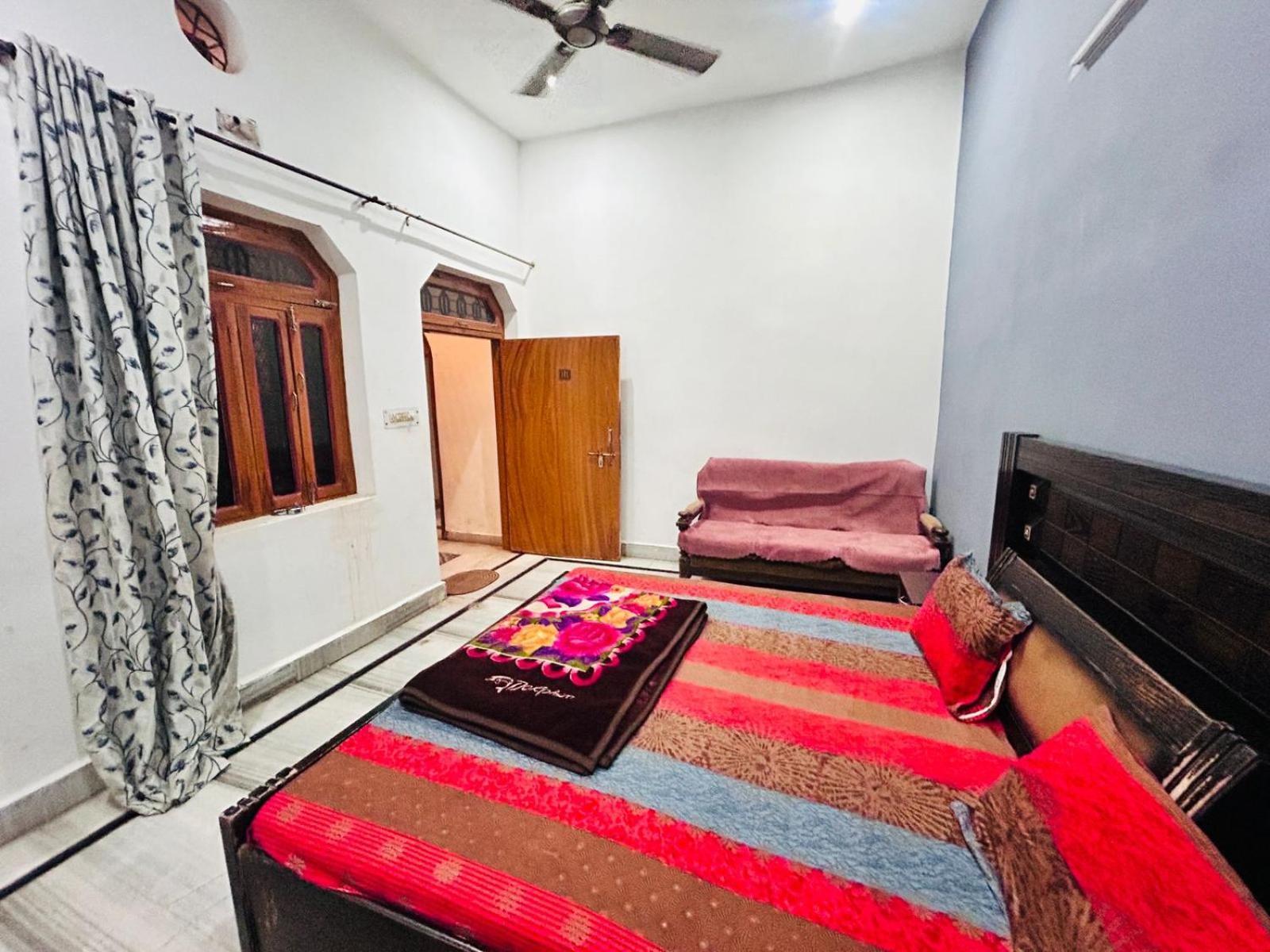 Agrawal Inn Guest House Mathura Luaran gambar